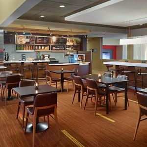 Courtyard By Marriott Baton Rouge Acadian Centre/Lsu Area